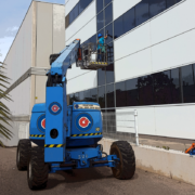 alquiler de plataforma articulada diesel 20m