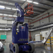 Plataforma articulada electrica JLG E300AJP altura de trabajo de 11m