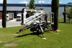alquiler-de-plataforma-elevadora-de-oruga